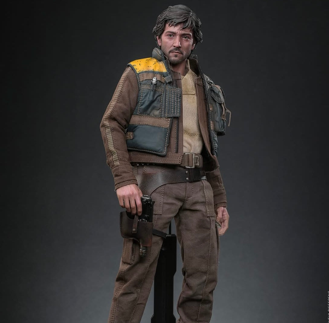 Pre Order!!! Hot Toys MMS802 Rogue One: A Star Wars Story - 1/6th scale Cassian Andor Collectible Figure