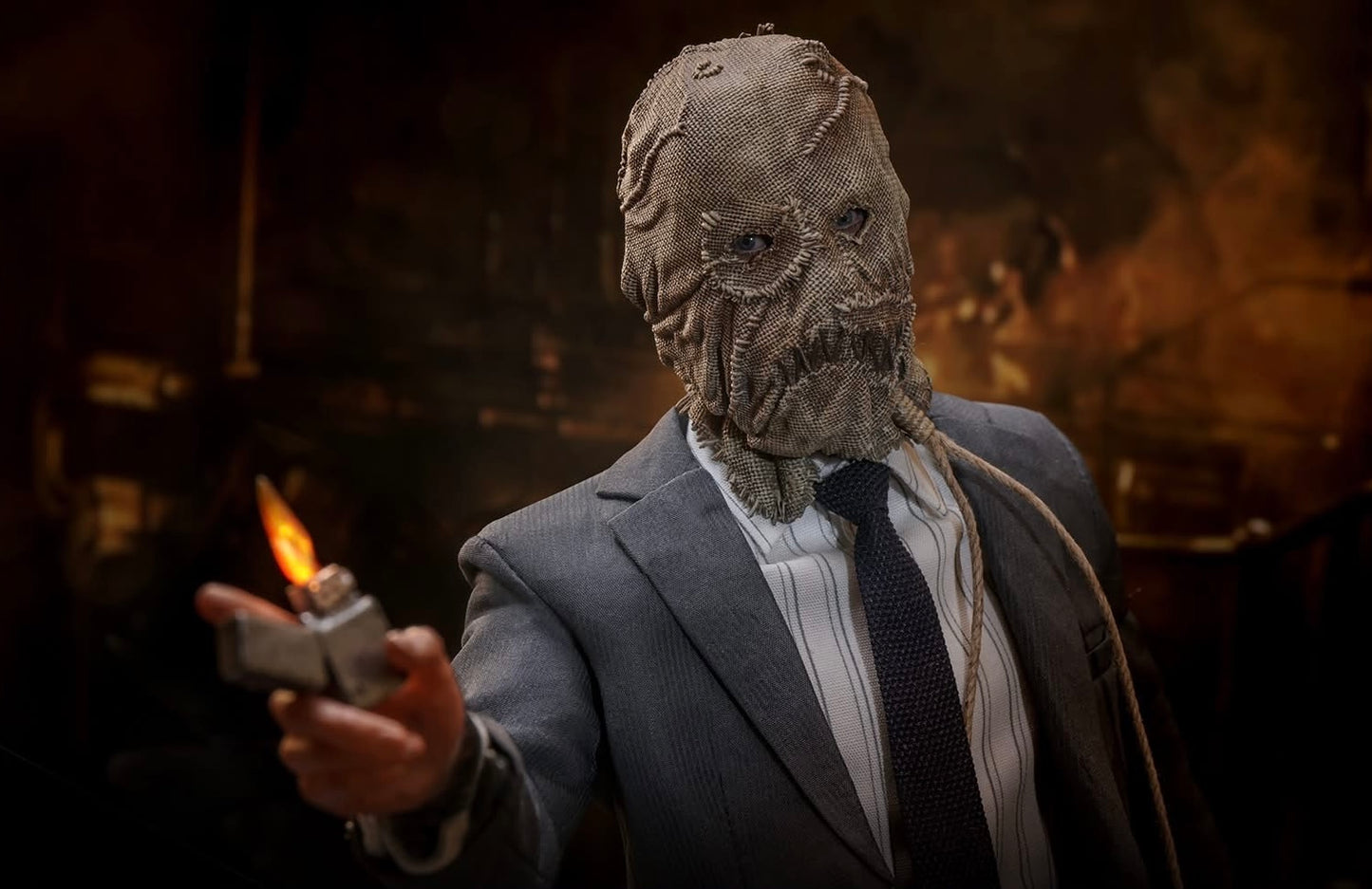 Pre Order!!! Hot Toys MMS801 Batman Begins - Scarecrow 2.0 1/6th scale Collectible Figure