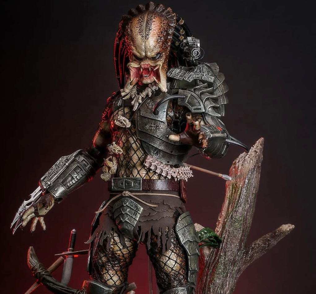 Pre Order!!! Hot Toys MMS817 Predator - 1/6th scale Predator (2.0) Collectible Figure (Deluxe Version)