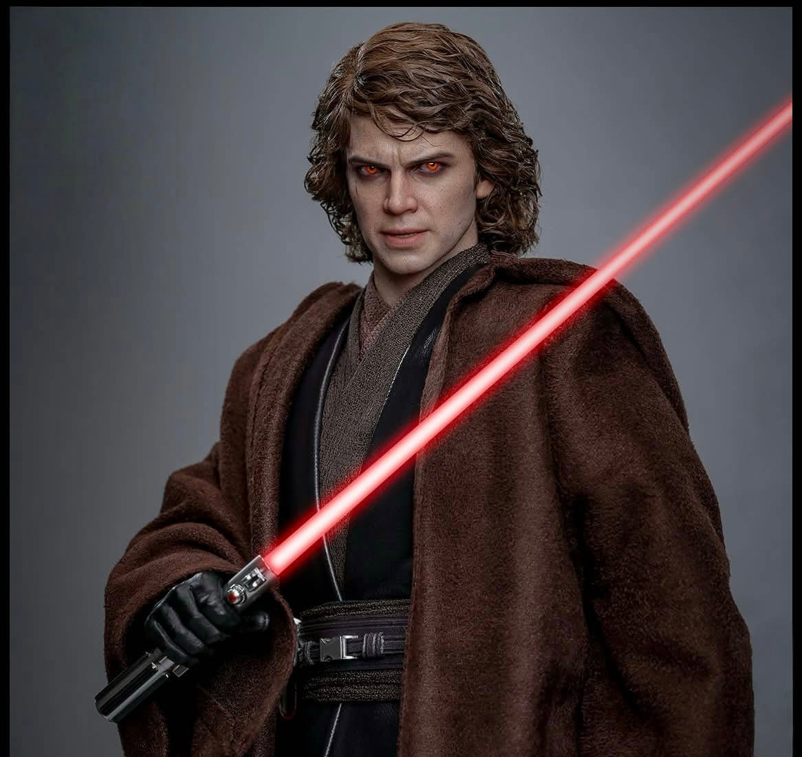 Hot Toys DX47AE Star Wars - 1/6th Darth Vader (Sith Apprentice) Collectible Figure (Artisan Edition) (Hot Toys Exclusive)