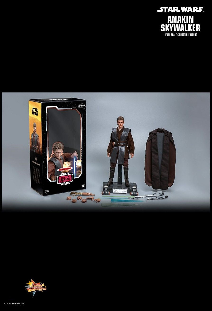 Hot Toys MMS677 Star Wars Episode II: Attack of the Clones - 1/6 scale Anakin Skywalker Collectible Figure